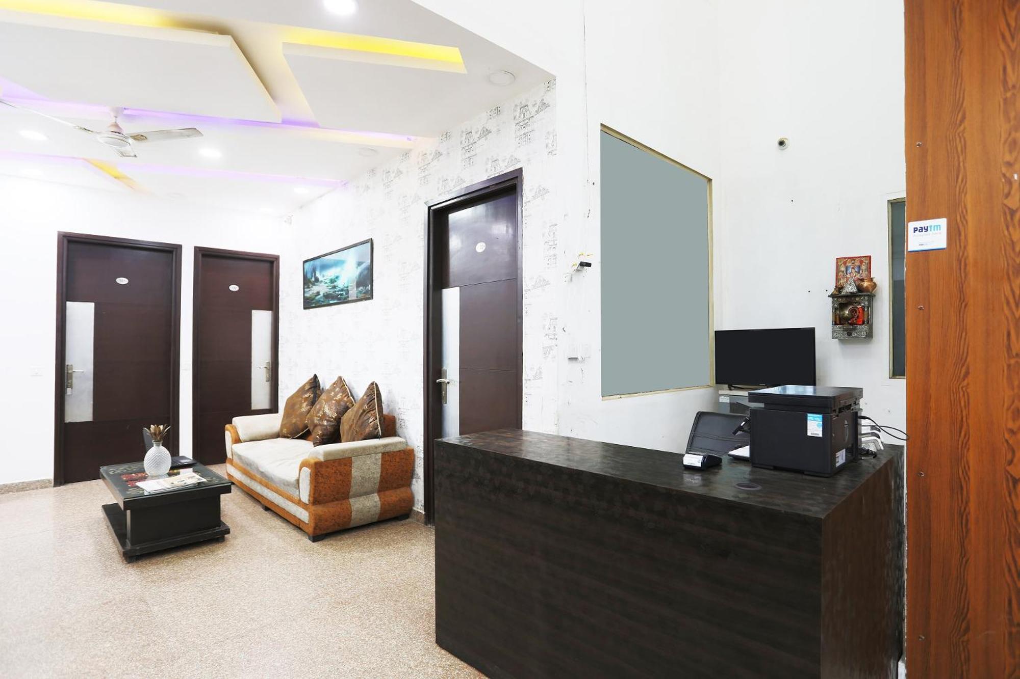 Super Collection O Tipsyy Inn 014 Gurgaon Exterior photo