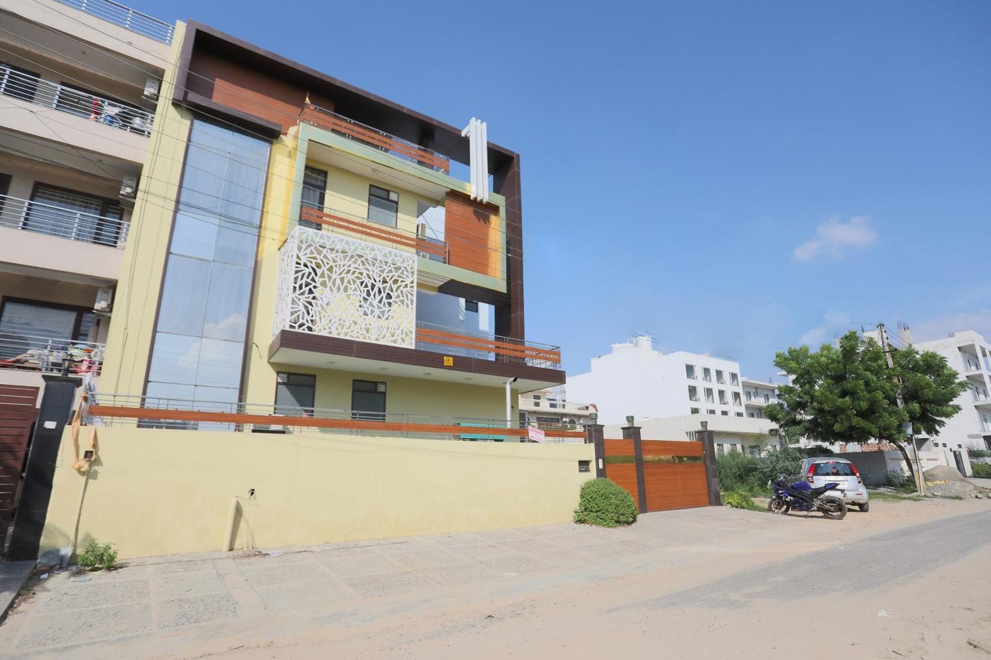 Super Collection O Tipsyy Inn 014 Gurgaon Exterior photo